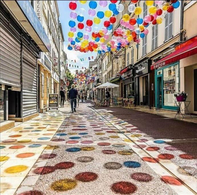 Au P'Tit Lagny - Rue Pietonne Apartamento Exterior foto